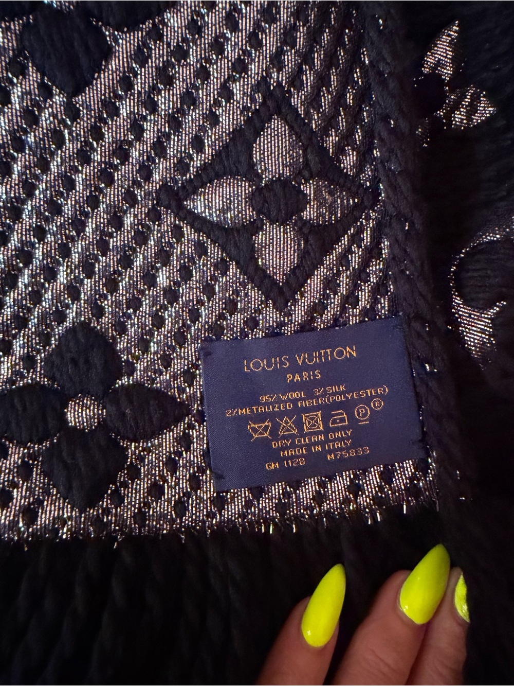NWOT Louis Vuitton Black and Silver Logo reversible scarf. - Picture 3 of 6